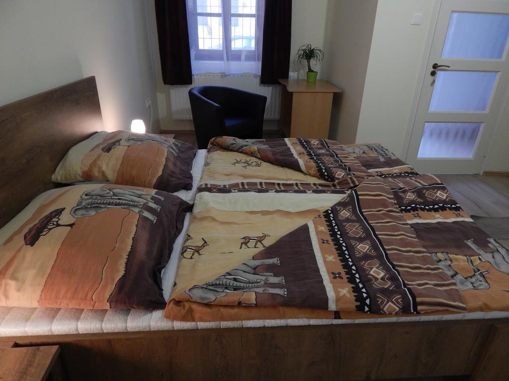 דירות Mosonmagyaróvár Csillagvirag Apartman מראה חיצוני תמונה